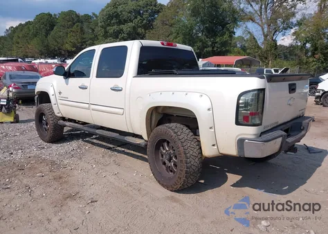 2013 Chevrolet Silverado 1500 Lt z USA, uszkodzony, nr VIN 3GCPKSE77DG346462